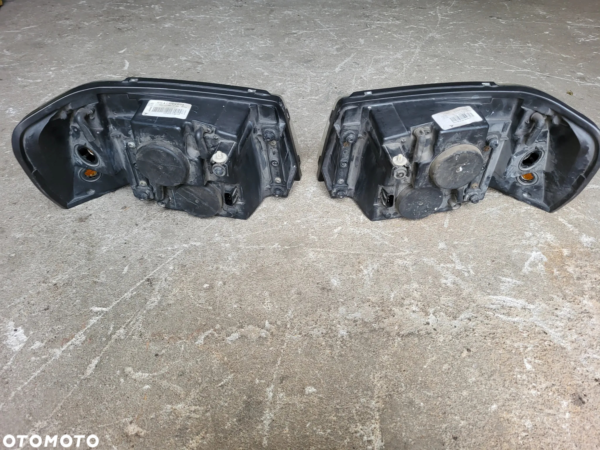 GMC Envoy lampa przód lewa prawa - 4