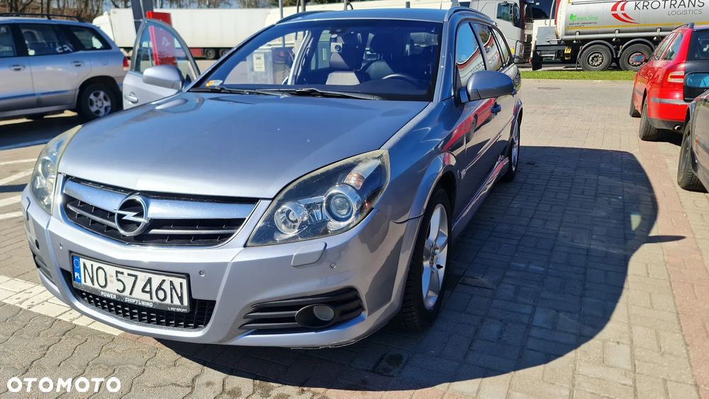 Opel Vectra 1.9 CDTI Sport - 1