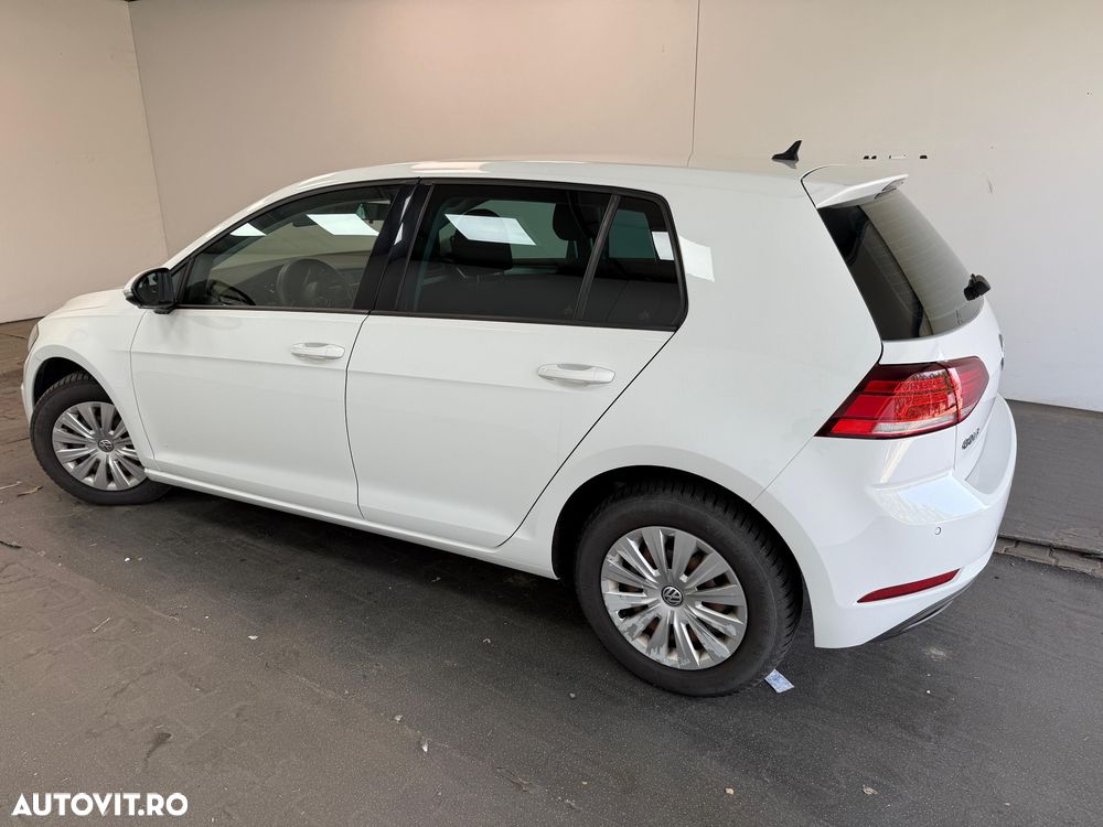 Volkswagen Golf 1.6 TDI Comfortline - 13