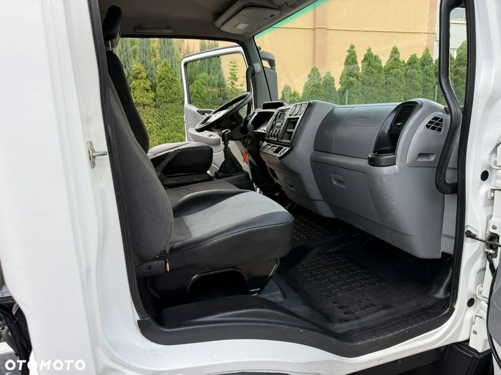 Renault Mascott - 12