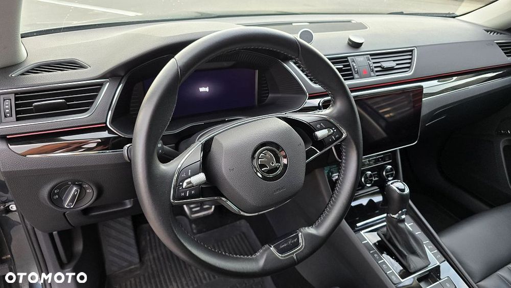 Skoda Superb 2.0 TDI SCR L&K DSG - 21