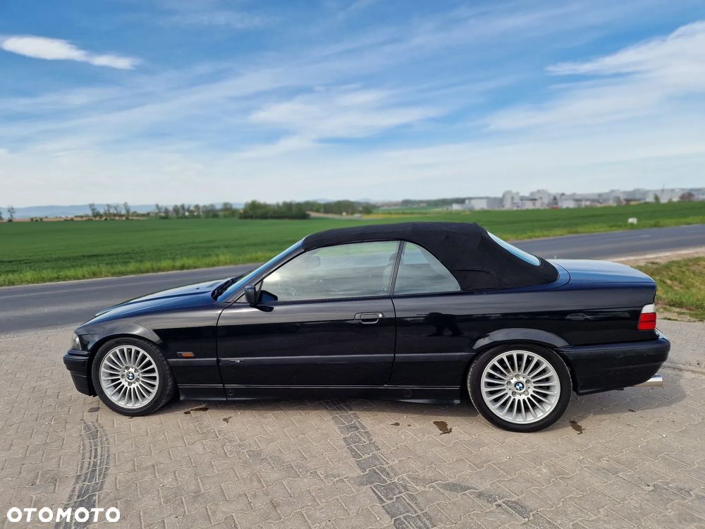 BMW Seria 3 328i - 16