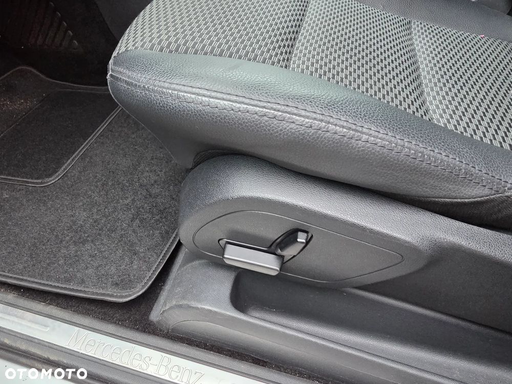 Mercedes-Benz Klasa B - 37