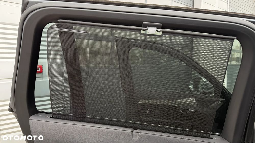 Volvo XC 90 - 25