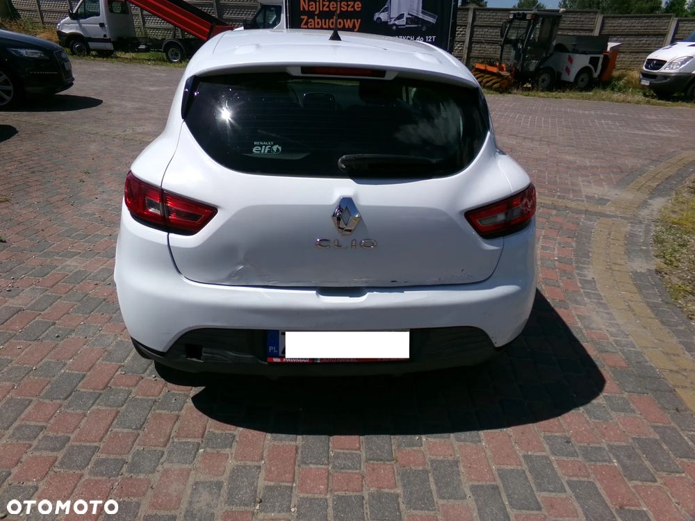 Renault Clio 1.2 16V Zen - 5
