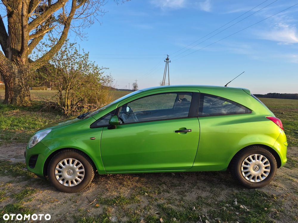 Opel Corsa 1.2 16V Color Edition - 12