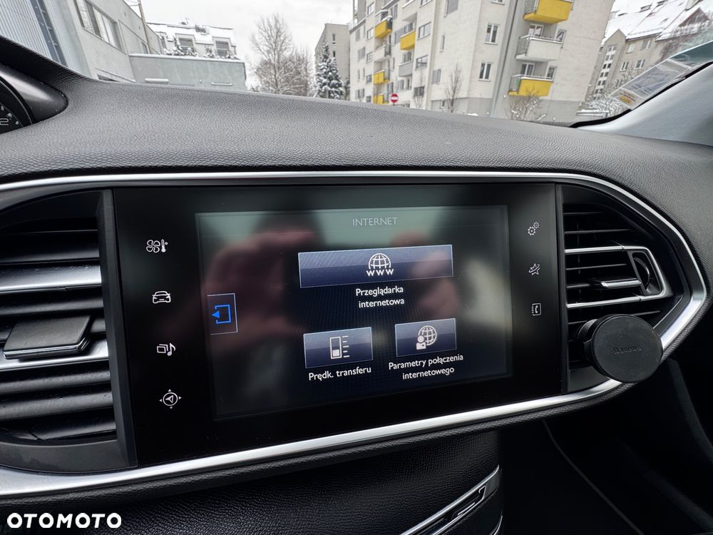 Peugeot 308 PureTech 130 GPF Stop & Start Active Business-Paket - 23