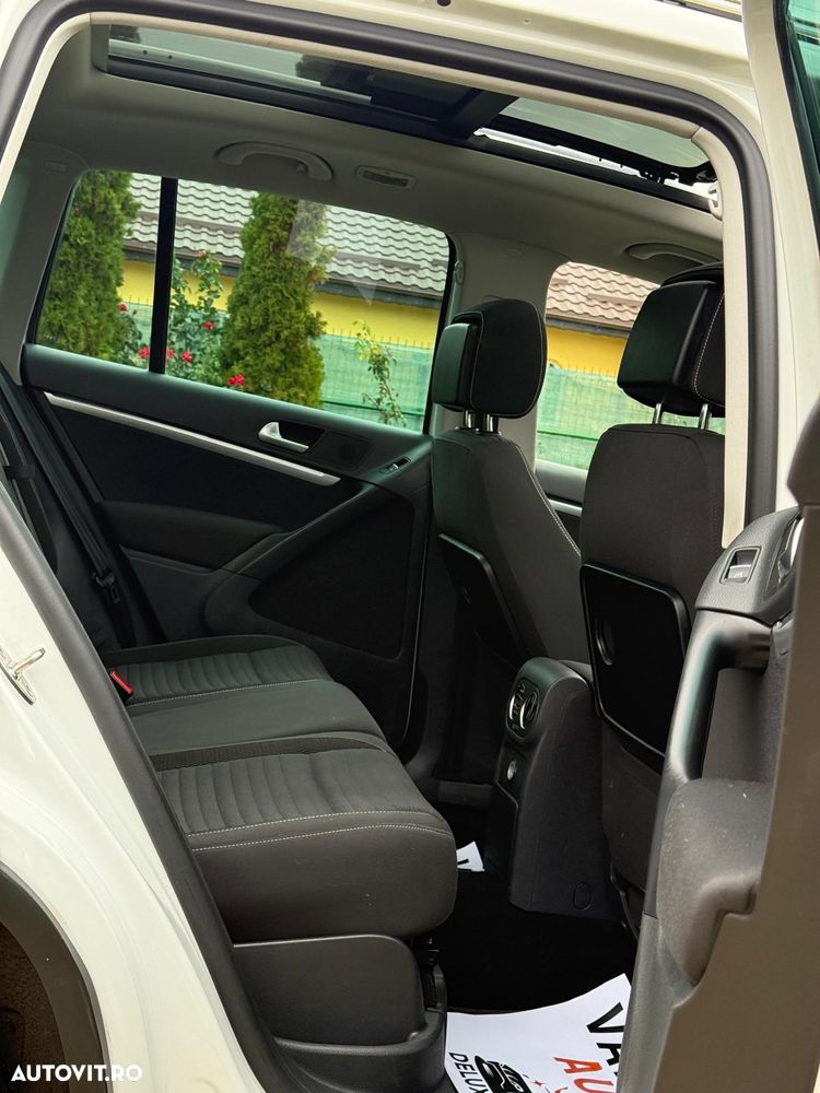 Volkswagen Tiguan 2.0 TDI DPF BlueMotion Technology Cup Sport & Style - 8