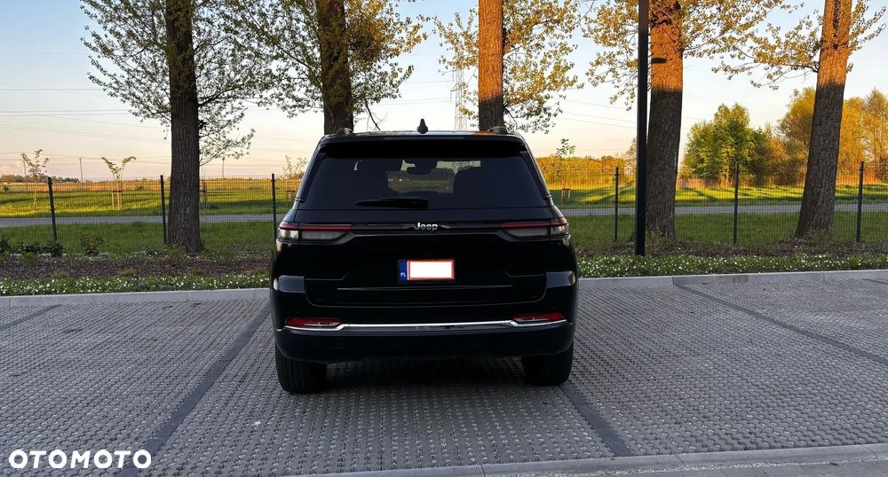 Jeep Grand Cherokee - 3
