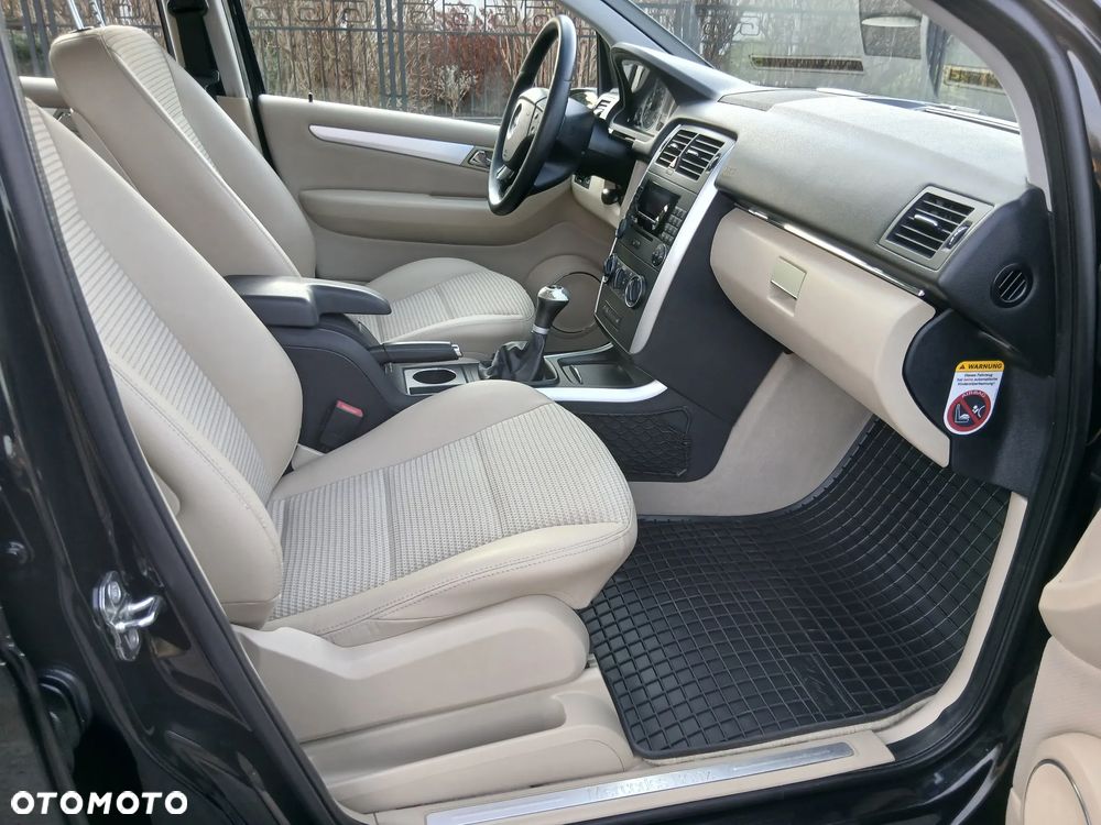 Mercedes-Benz Klasa B 170 Special Edition - 17