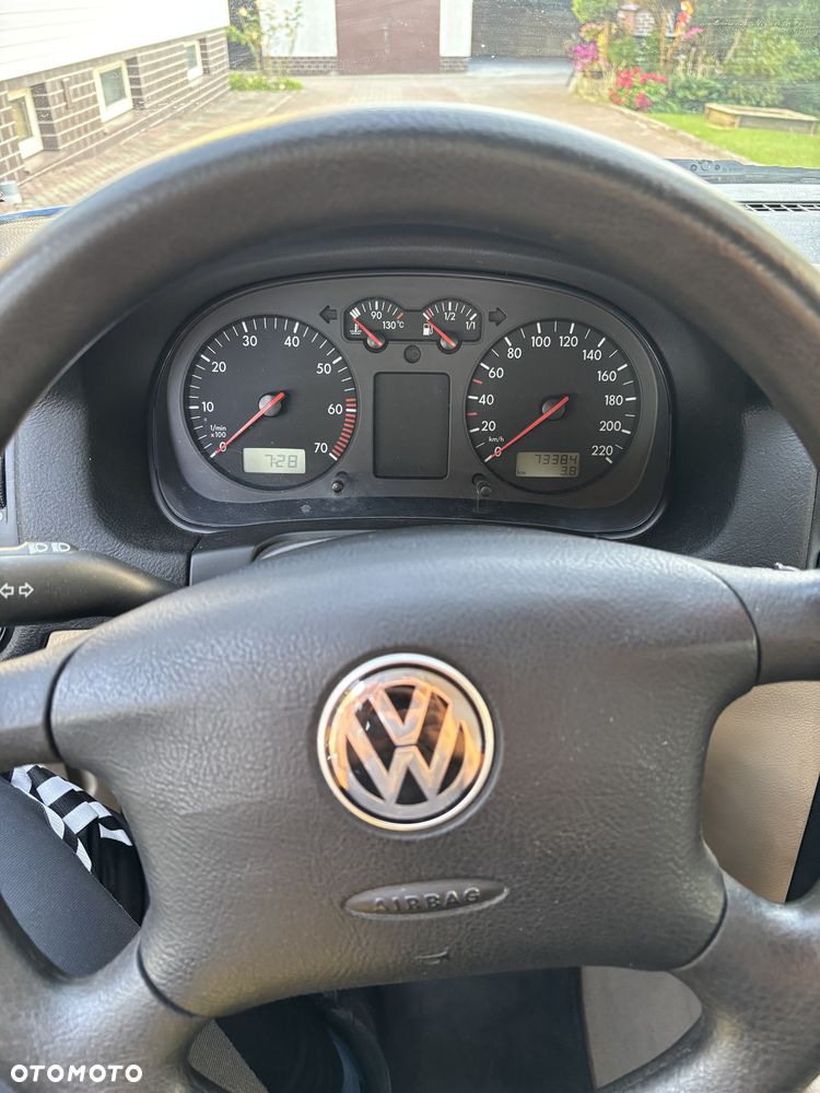 Volkswagen Golf 1.4 - 18