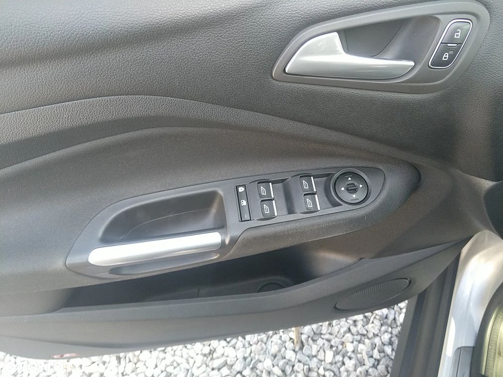 Ford C-MAX 1.0 EcoBoost Titanium ASS - 17
