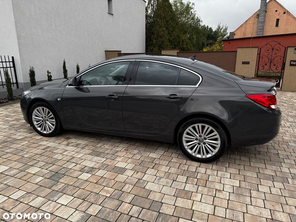 Opel Insignia 2.0 CDTI - 10