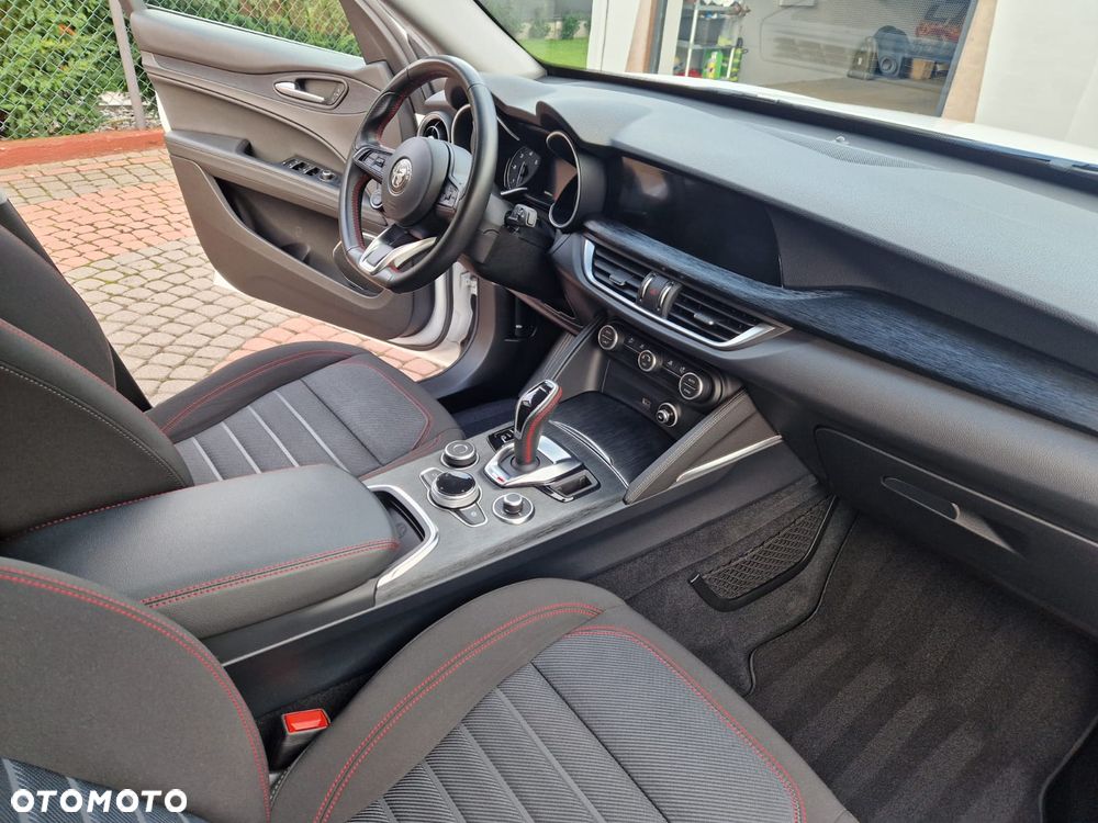 Alfa Romeo Stelvio 2.2 16V AT8 Super - 9