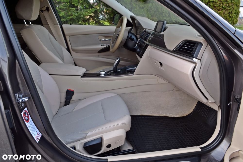BMW Seria 3 - 17