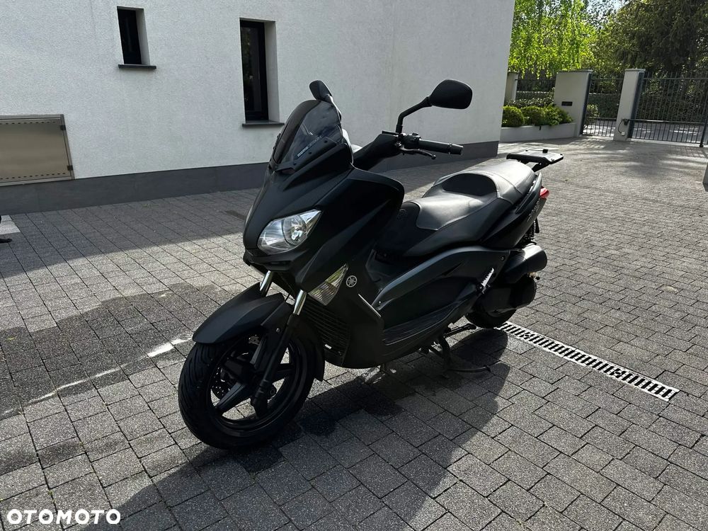 Yamaha X-max - 4
