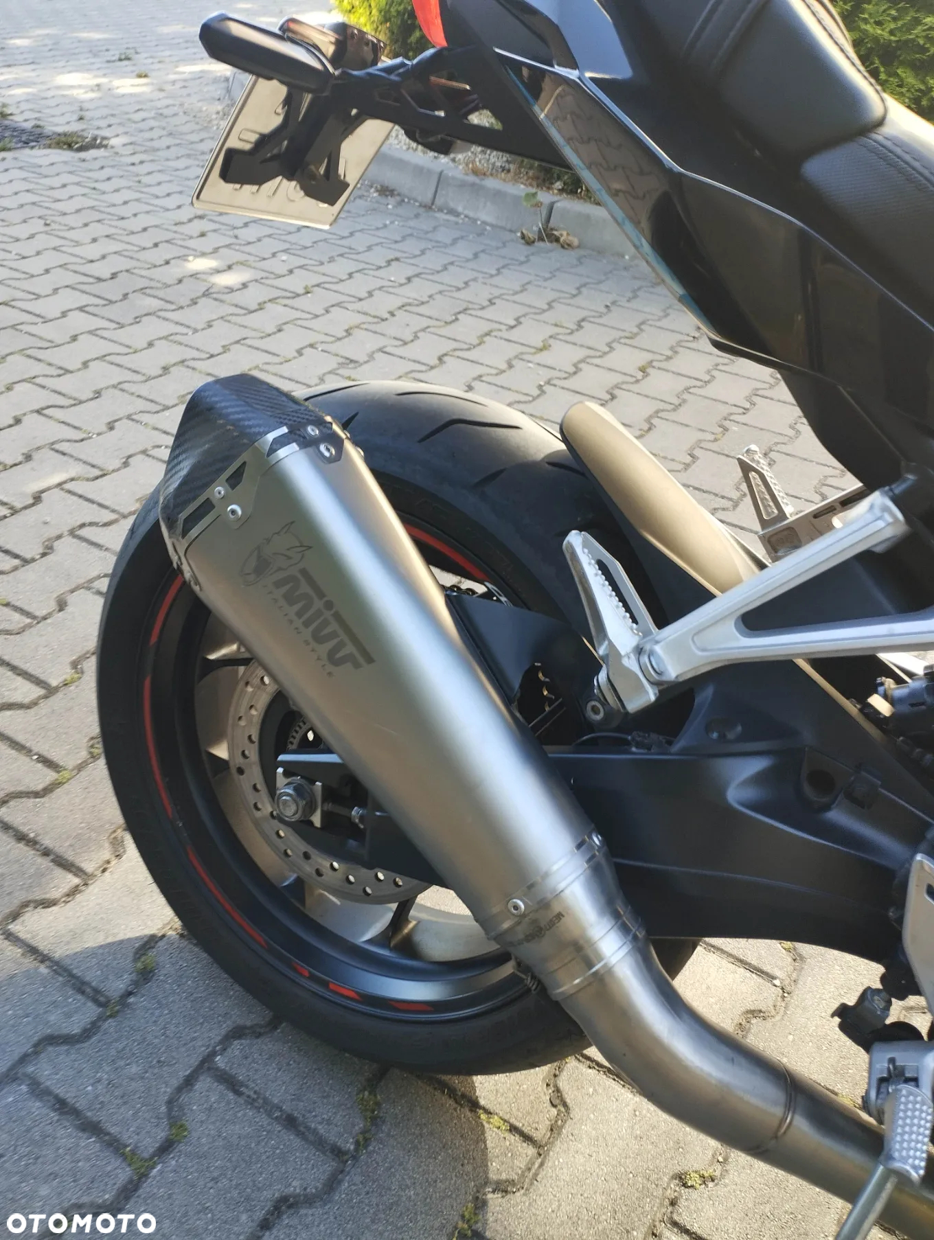 Honda CBR - 12