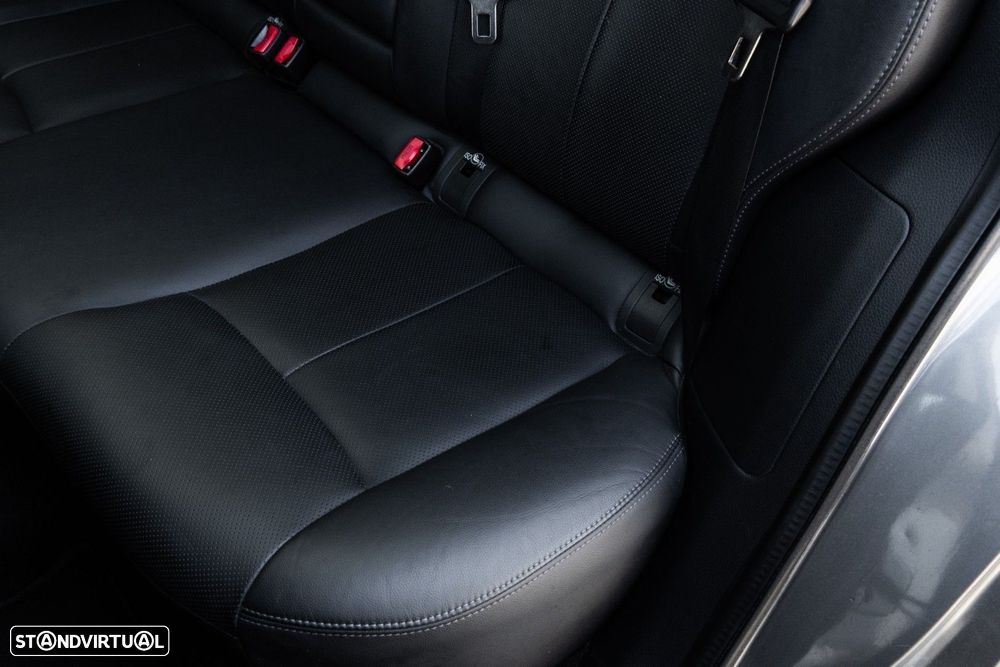 Nissan Qashqai 1.5 dCi N-Connecta - 26