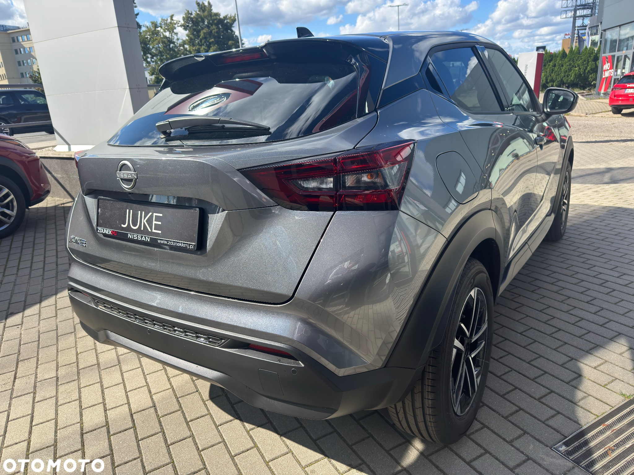 Nissan Juke 1.0 DIG-T N-Connecta - 8