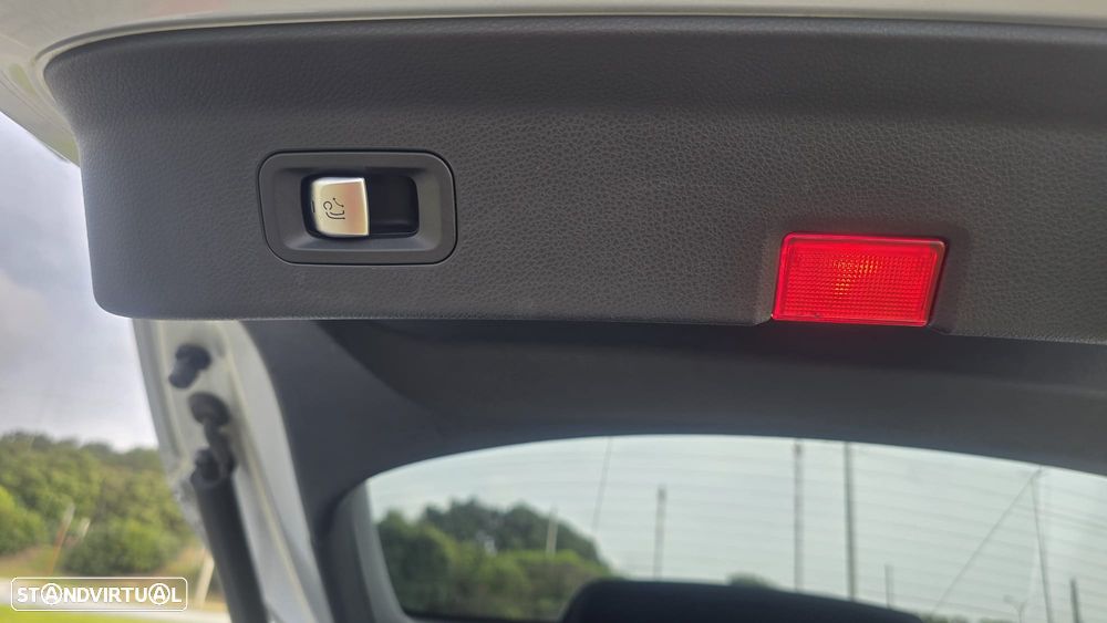 Mercedes-Benz GLC 220 - 29