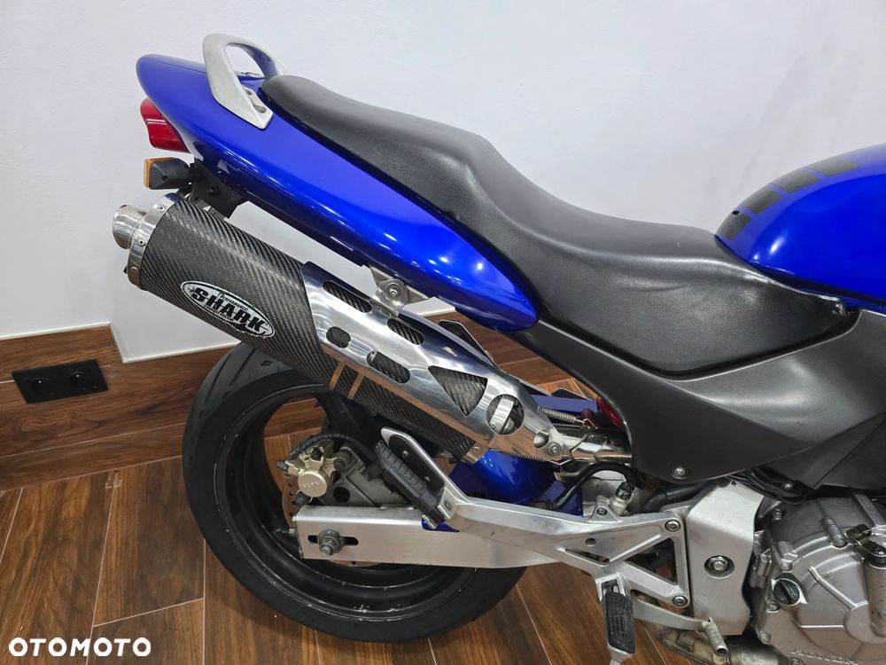 Honda Hornet - 13
