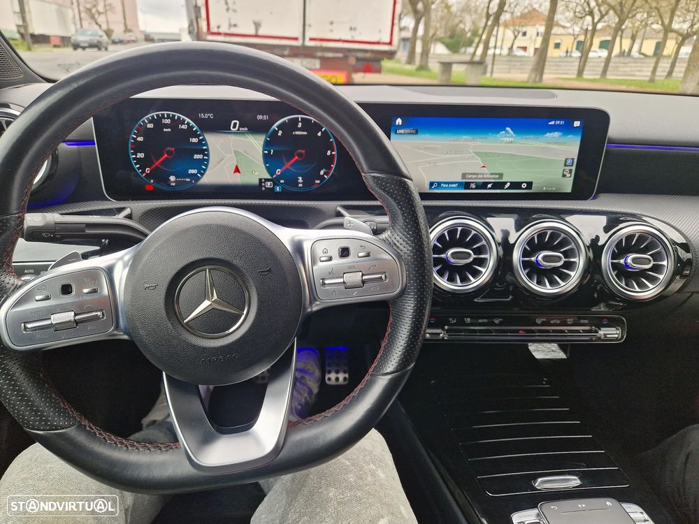 Mercedes-Benz A 180 d 7G-DCT AMG Line - 8