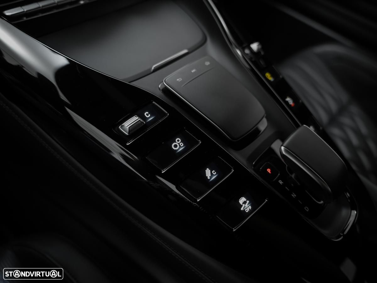 Mercedes-Benz AMG GT - 22