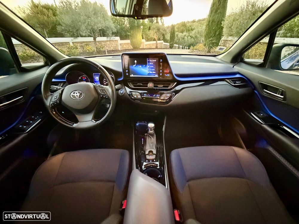 Toyota C-HR 1.8 HSD Comfort+P.Style - 8
