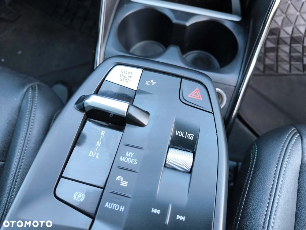 BMW X1 xDrive30e M Sportpaket - 8