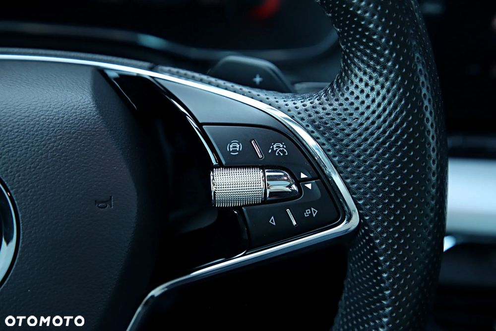 Skoda Octavia 2.0 TDI Style DSG - 28