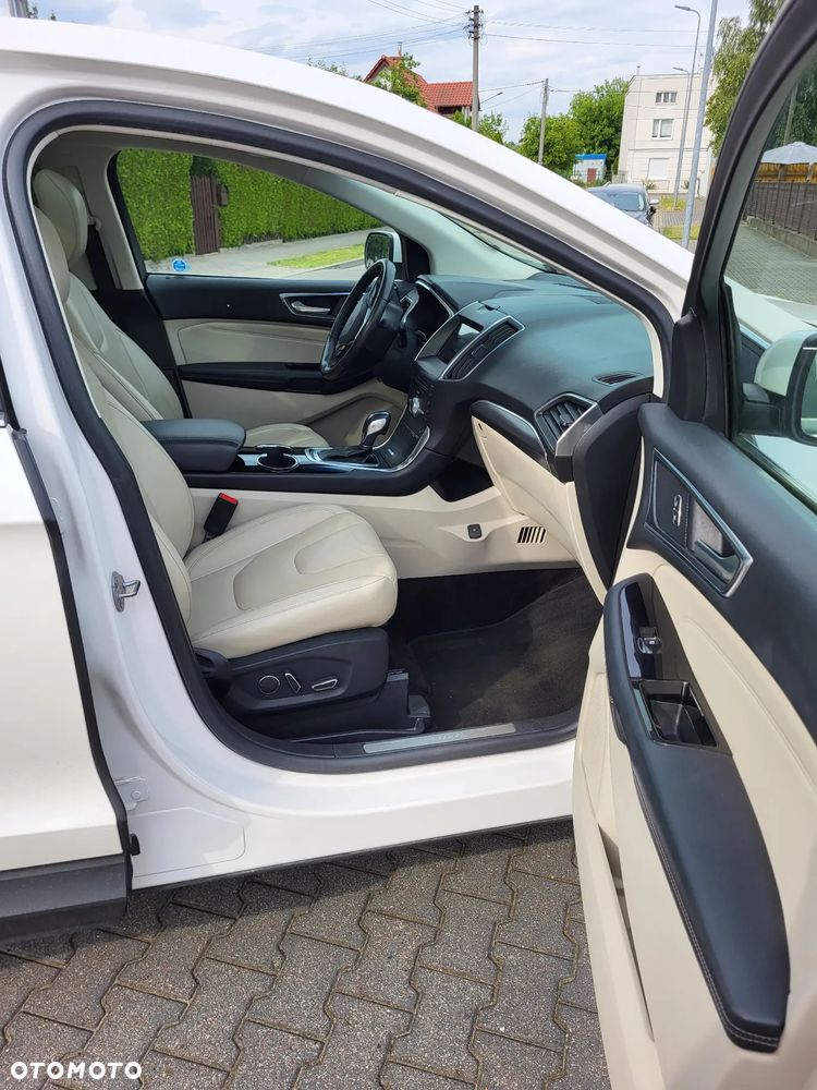 Ford Edge - 9