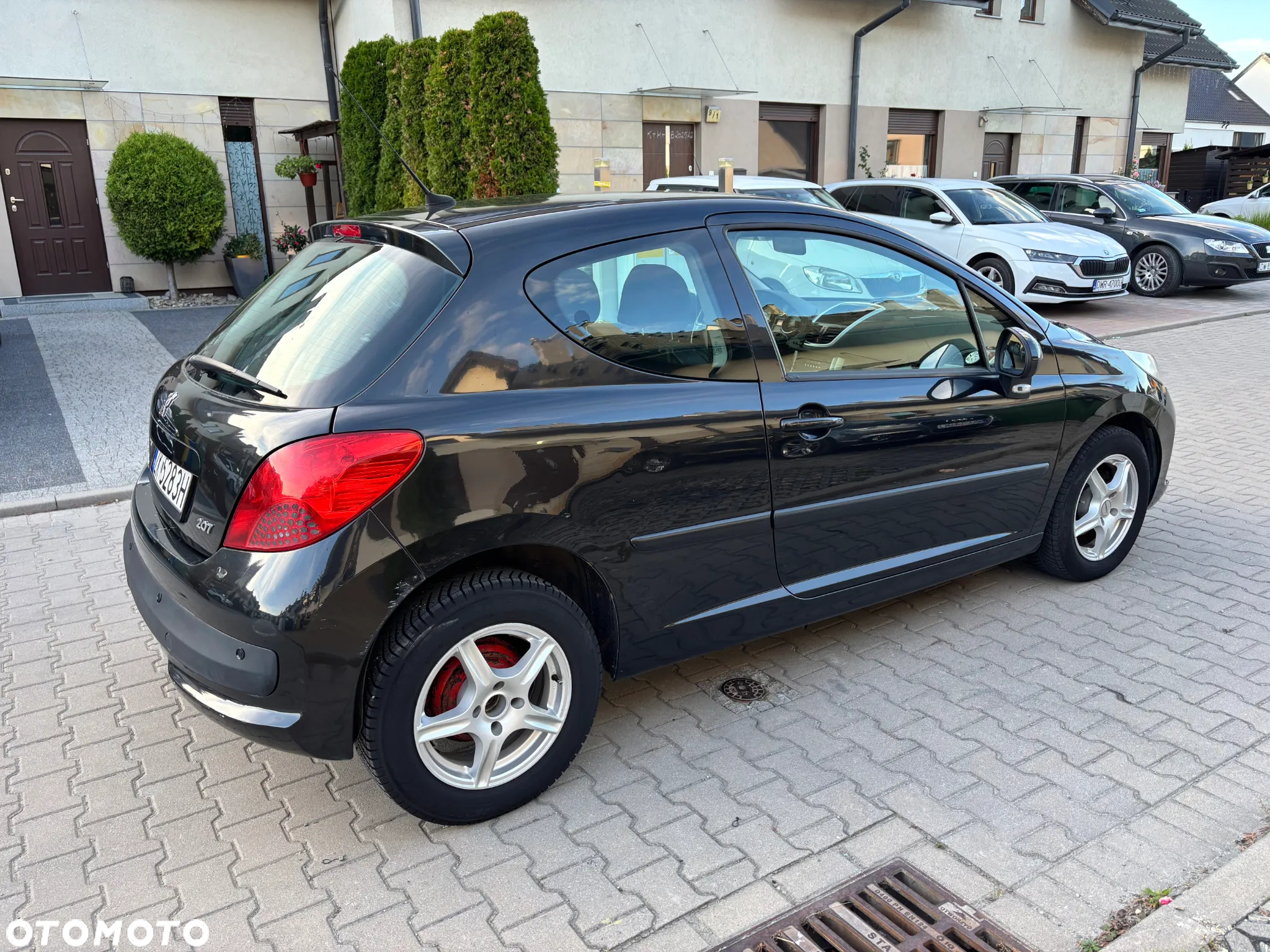 Peugeot 207 1.4 16V Trendy - 4