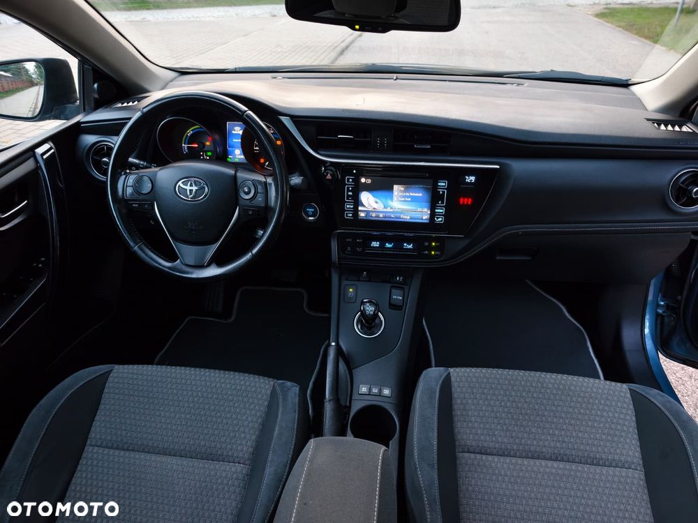 Toyota Auris 1.8 HSD Prestige - 18