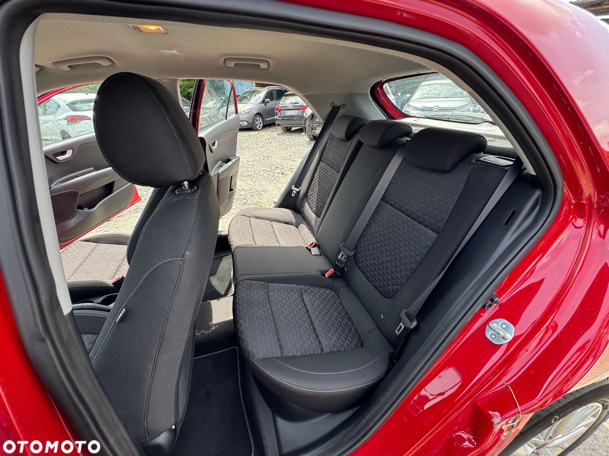 Kia Rio 1.0 T-GDI 100 Vision - 12