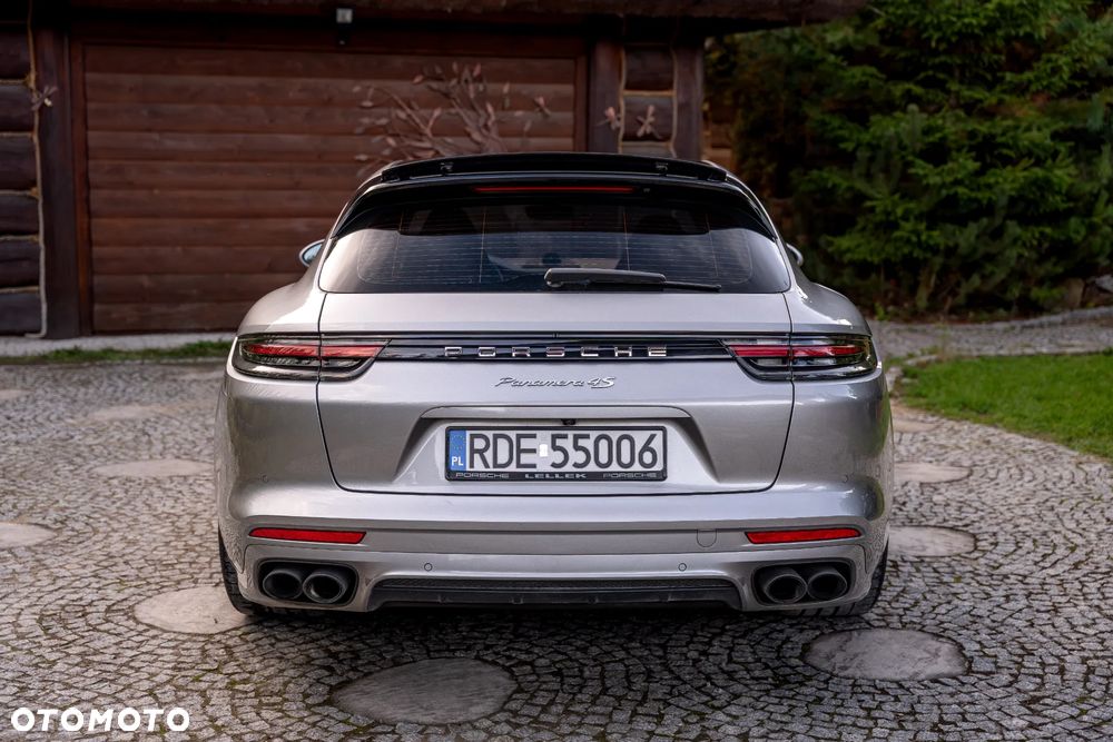 Porsche Panamera 4S Sport Turismo - 7