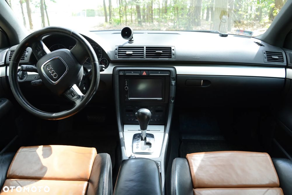 Audi A4 Avant 2.0 TDI DPF multitronic - 19