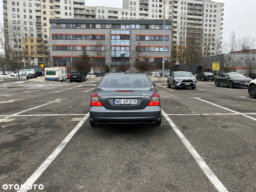 Mercedes-Benz Klasa E 63 AMG 7G-TRONIC - 7