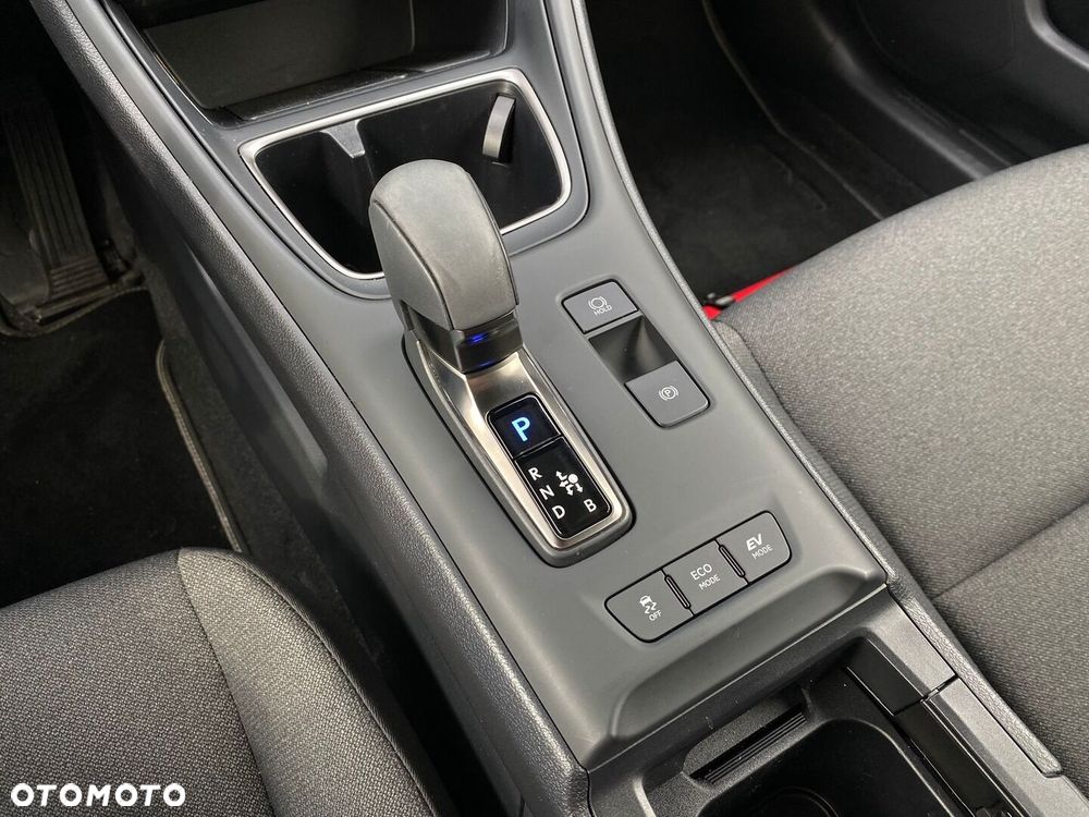 Lexus LBX 1.5 Hybrid - 19