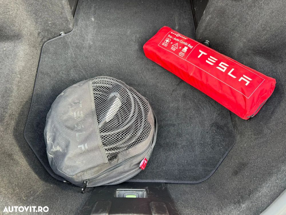 Tesla Model S 85 - 15
