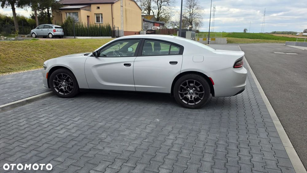 Dodge Charger - 8