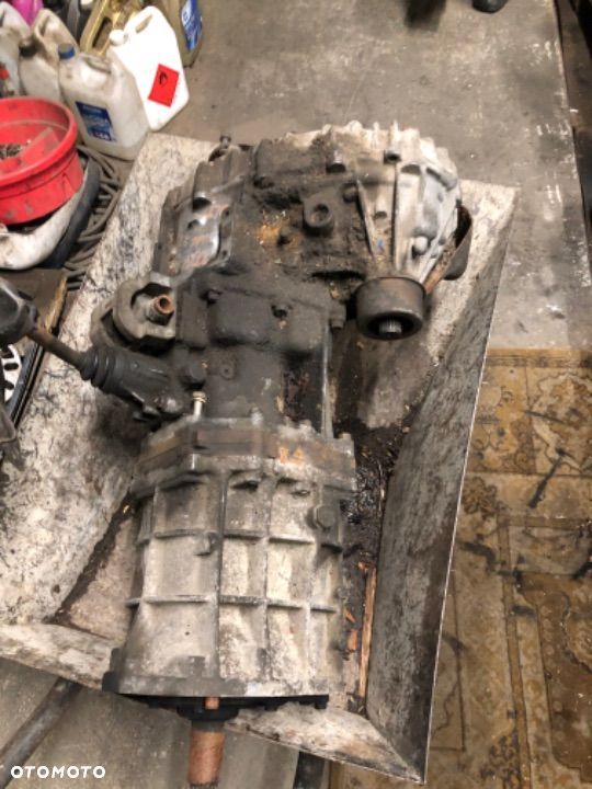 Skrzynia biegów z reduktorem toyota hiace 2.5 d4d - 1