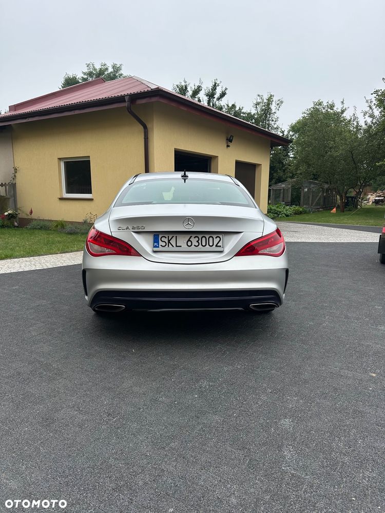 Mercedes-Benz CLA 250 7G-DCT - 5