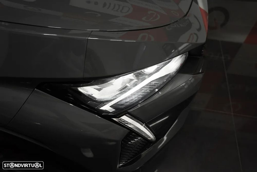 Peugeot 408 1.2 PureTech Allure EAT8 - 13