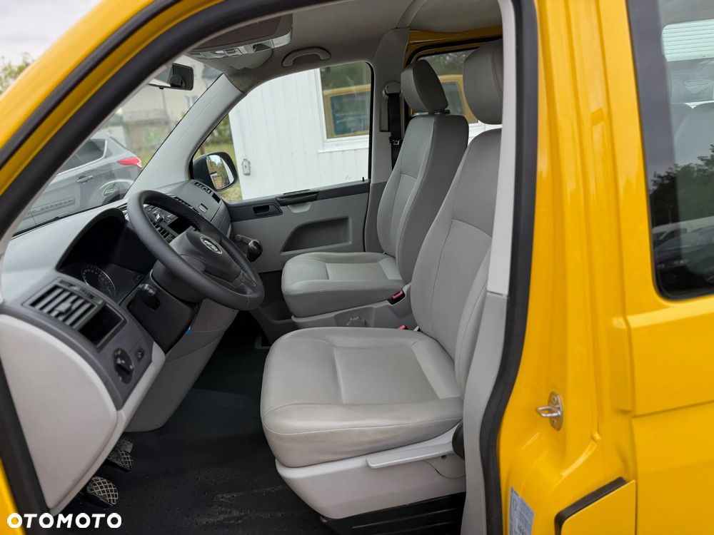 Volkswagen Transporter T5 TDI L1H1 - 13