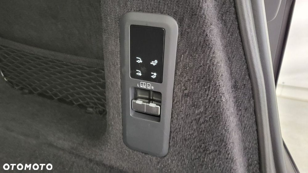 Land Rover Range Rover Sport - 26