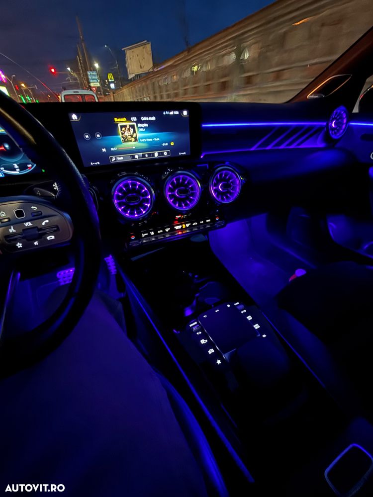 Mercedes-Benz CLA 200 7G-DCT AMG Line - 18