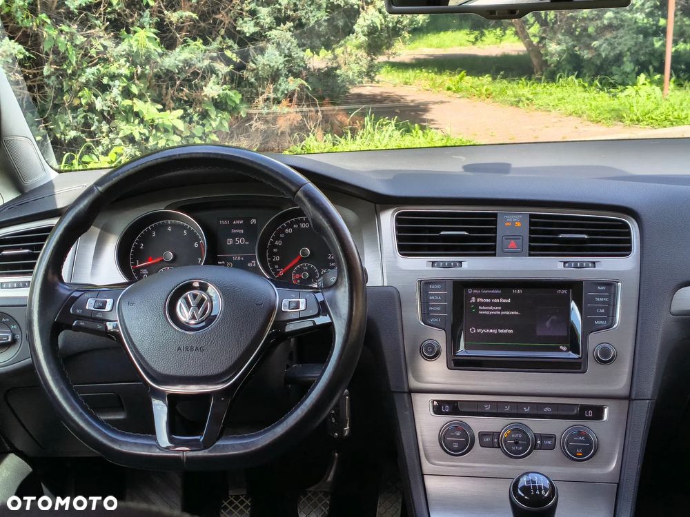 Volkswagen Golf 1.4 TSI BMT Comfortline - 38