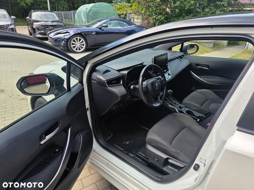 Toyota Corolla 1.8 Hybrid Style - 8