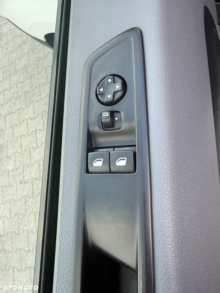 Toyota ProAce Kombi 2.0 D-4D Long 2,8t - 6