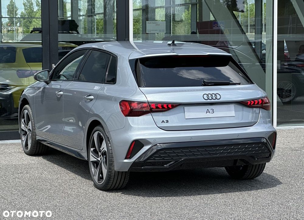 Audi A3 Sportback - 9